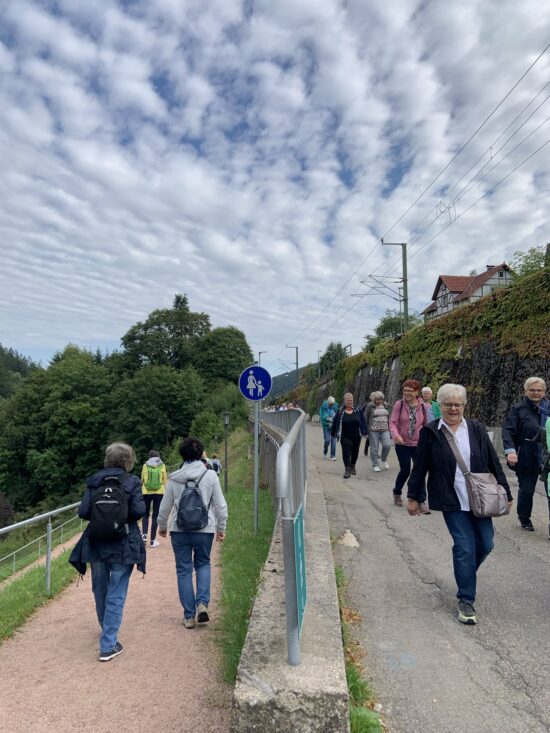 LandFrauen aus dem Enzkreis auf dem Weg in die Gartenschau